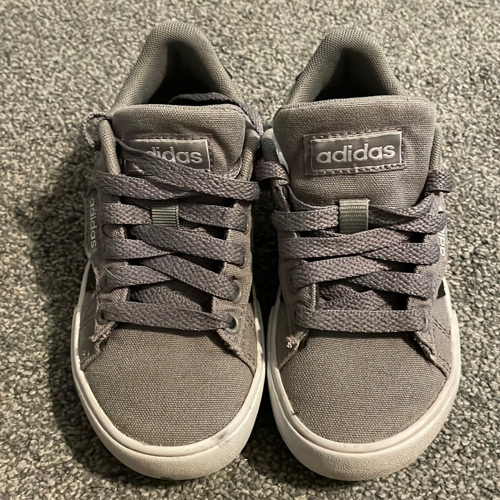 adidas Unisex-Child Daily 3.0 Skate Shoe